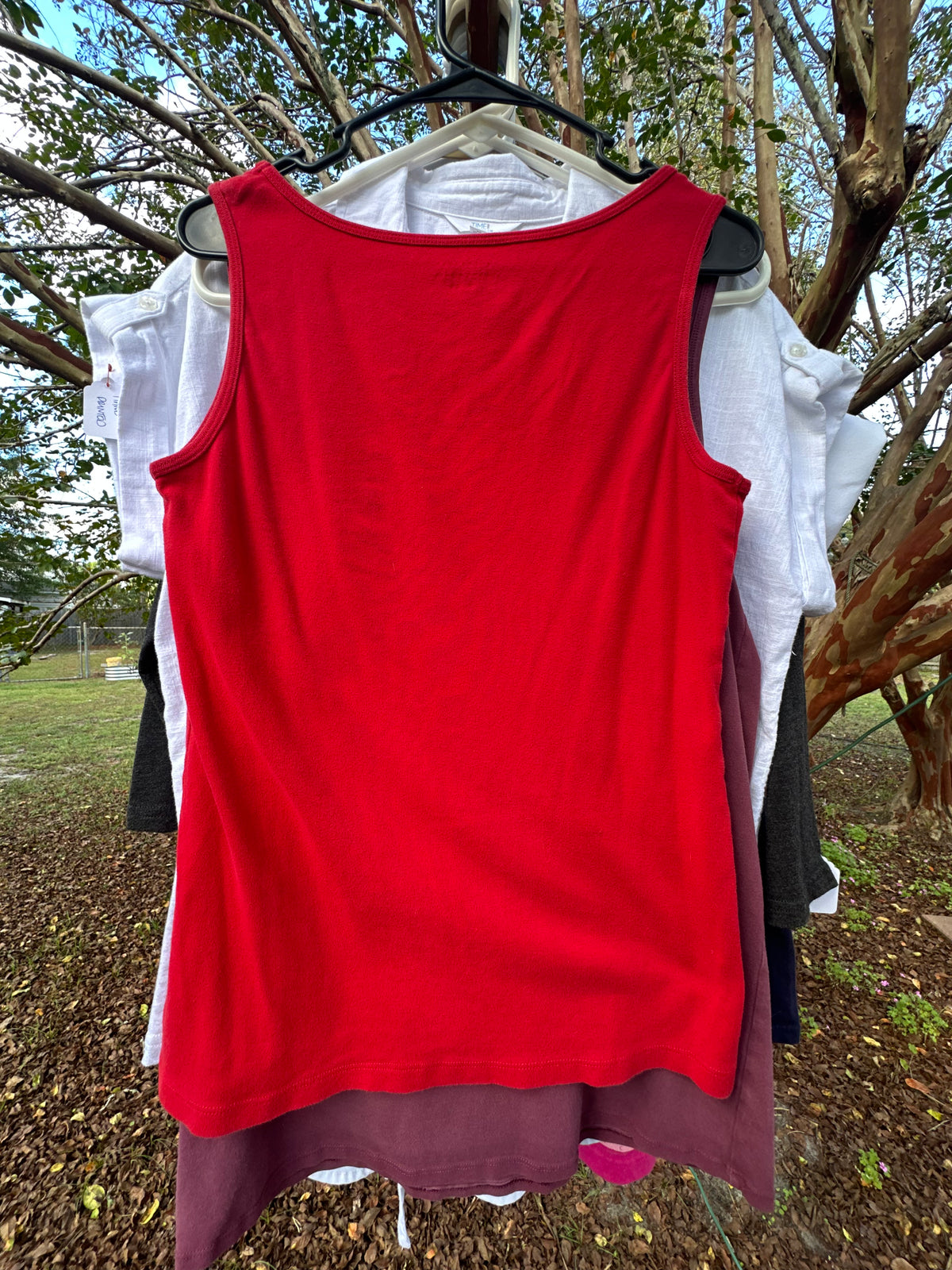 Triple Oyster Shell Red Tank